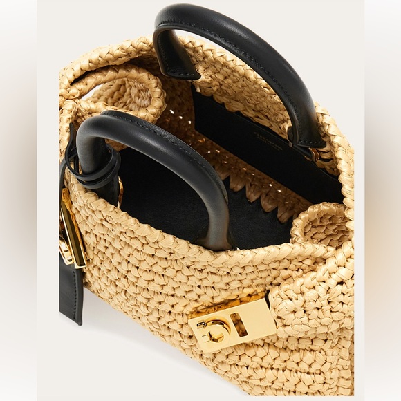 Ferragamo Hug Bag XS - Picture 5 of 15